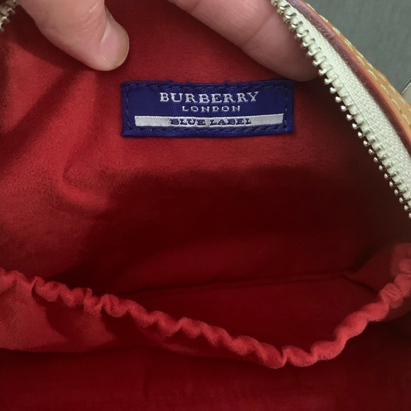 Burberry London Blue Label handbag - Picture 17 of 17